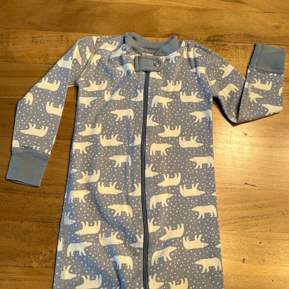 Hanna Andersson Polar Bear Sleeper: 18-24 months